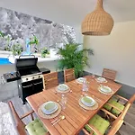 Вилла Luxury Ifara Private Heated Pool Free Car Except Christmas