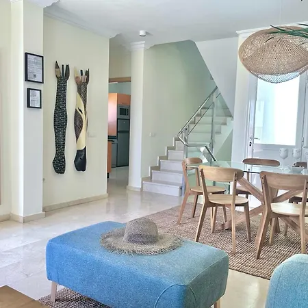 Luxury Ifara Private Heated Pool Free Car Except Christmas ヴィラ *